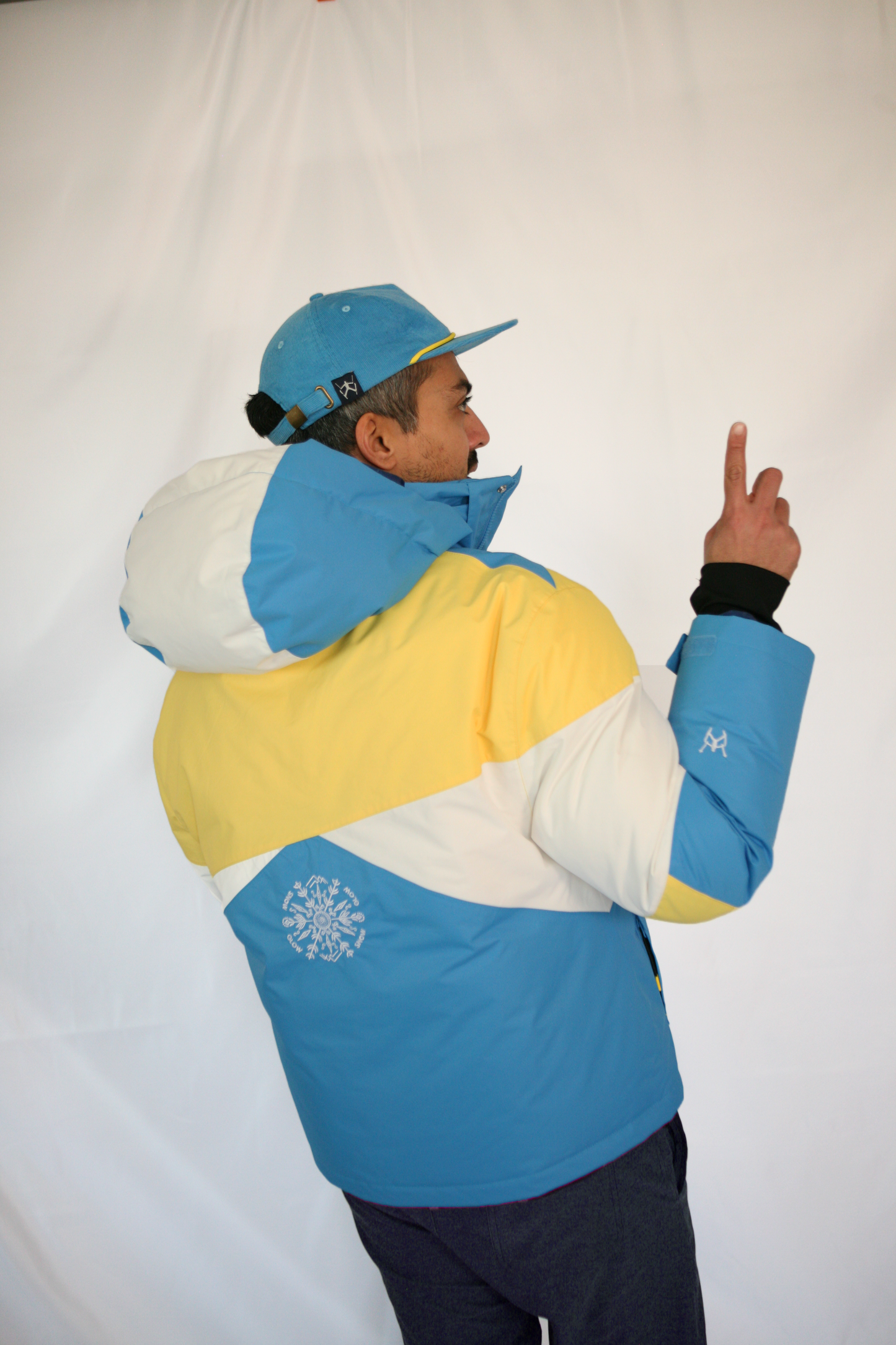 SUMMIT UNISEX JACKET - Bluebird